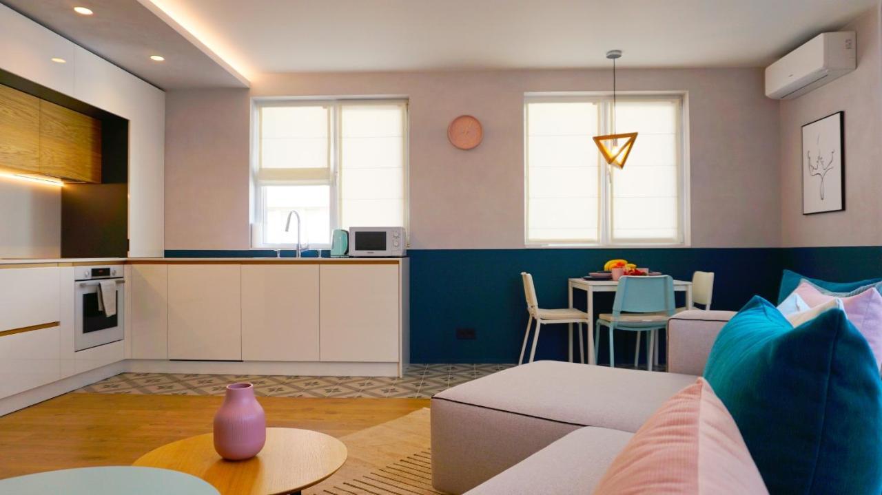 Апартамент Жасмин С Частен Гараж - Jasmin Apartment With Private Garage Warna Zewnętrze zdjęcie