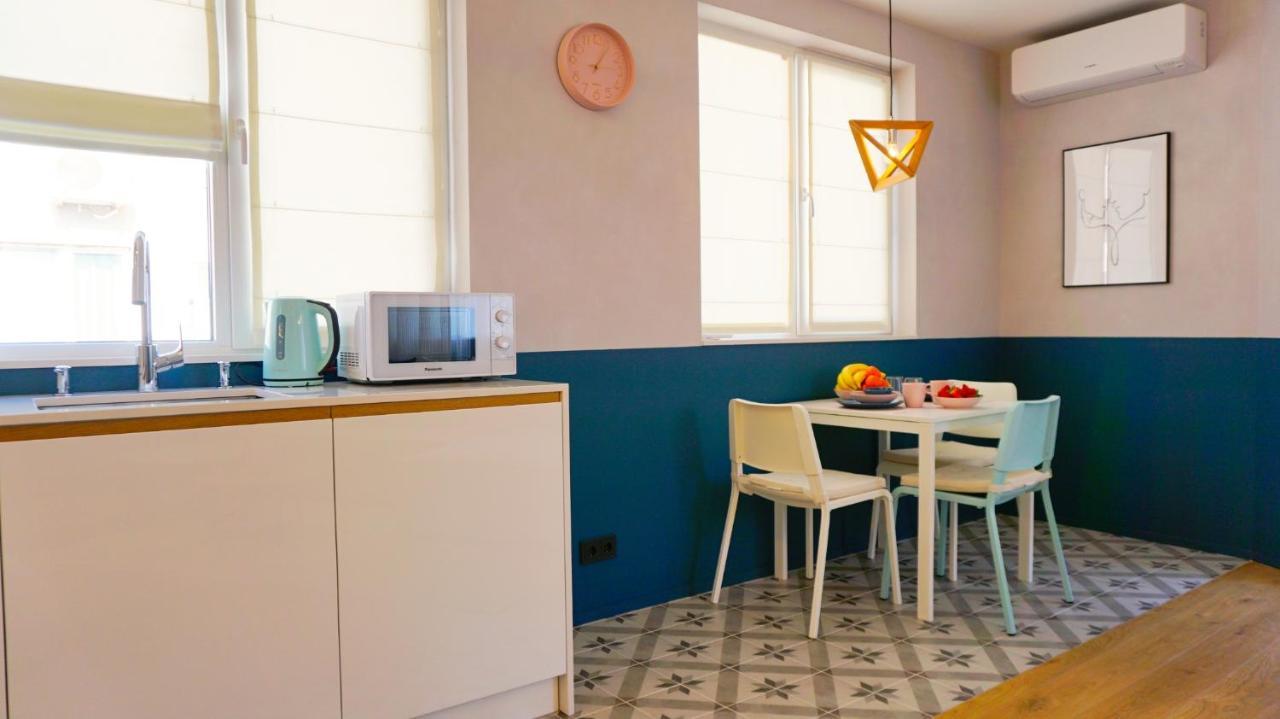 Апартамент Жасмин С Частен Гараж - Jasmin Apartment With Private Garage Warna Zewnętrze zdjęcie